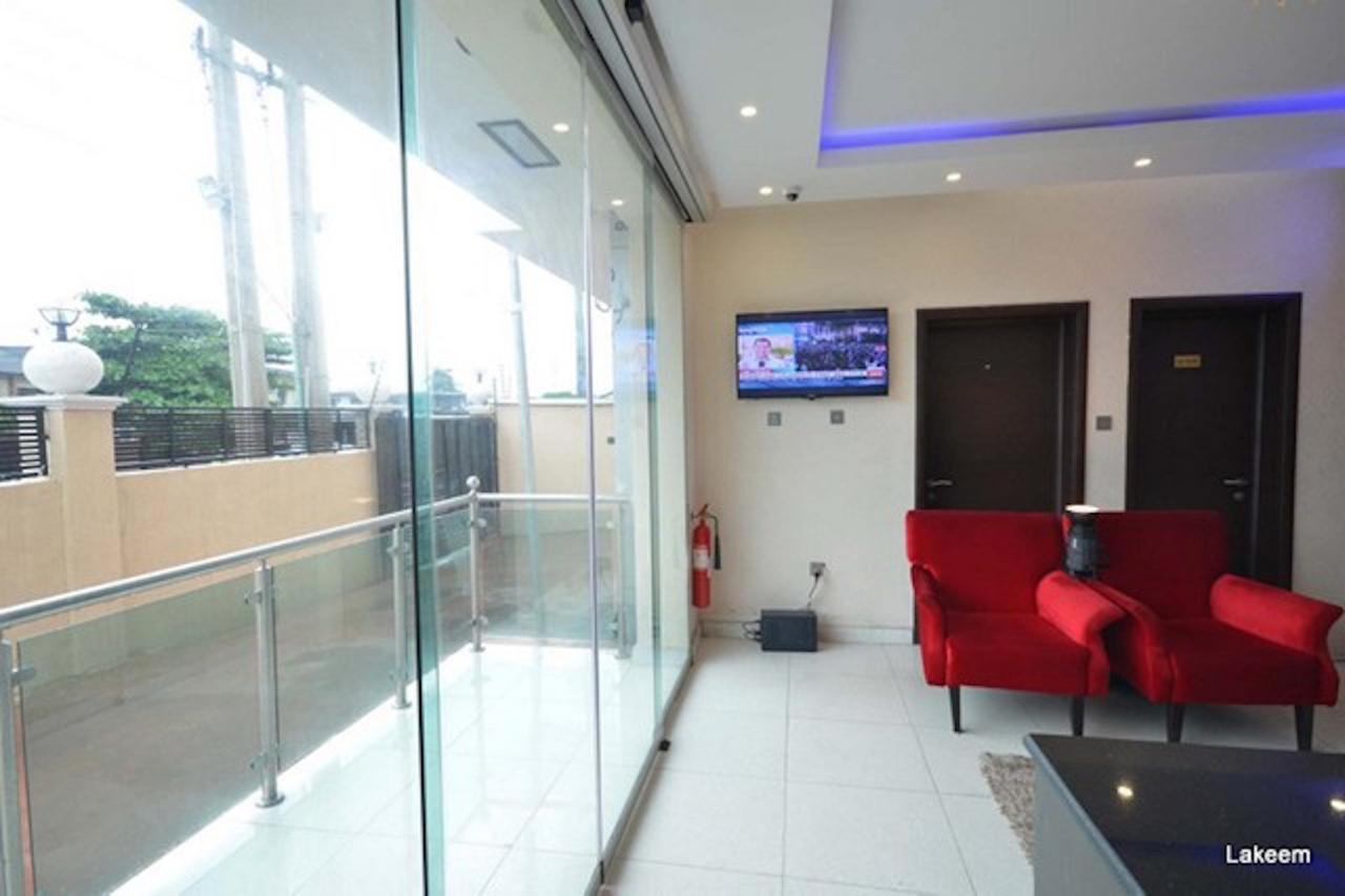 Lakeem Suites Agboyin Surulere Lagos Exterior foto